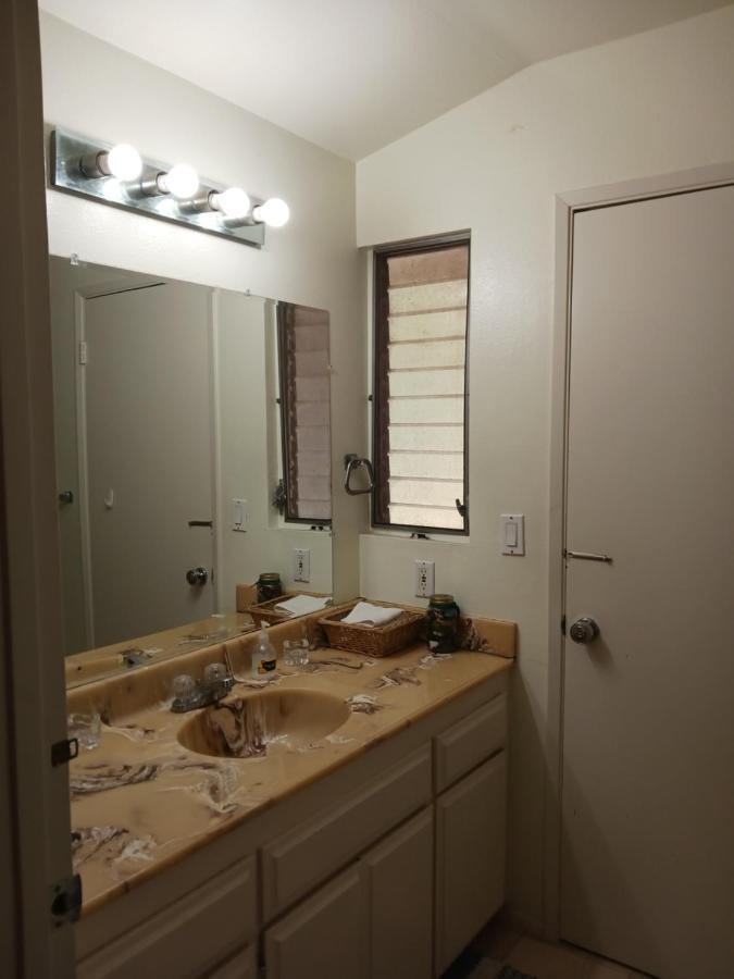 Bed And Breakfast In Hollywood Hills ลอสแอนเจลิส ภายนอก รูปภาพ