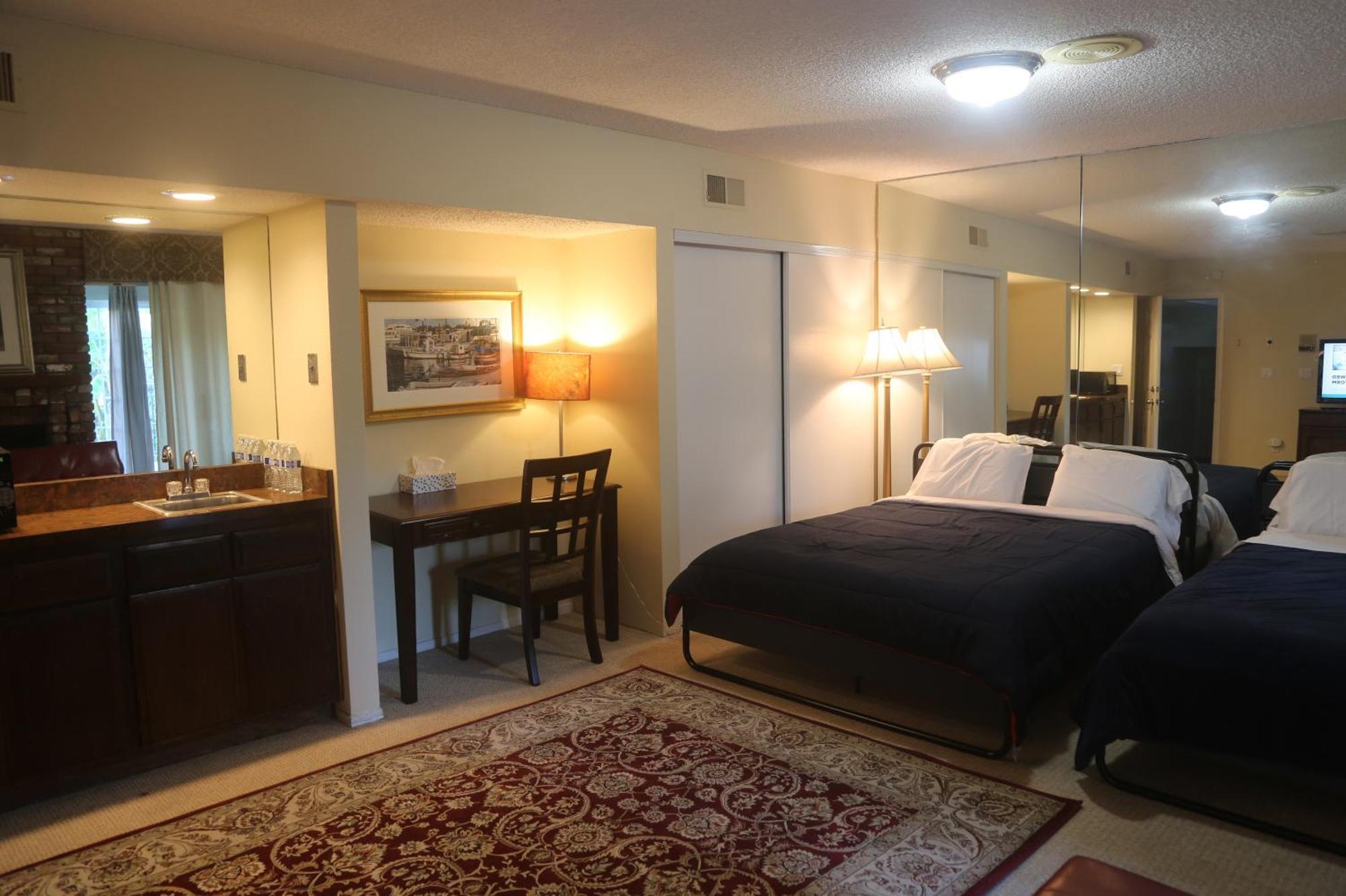 Bed And Breakfast In Hollywood Hills ลอสแอนเจลิส ภายนอก รูปภาพ
