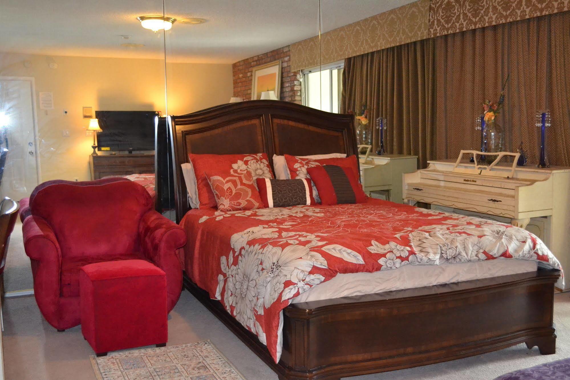 Bed And Breakfast In Hollywood Hills ลอสแอนเจลิส ภายนอก รูปภาพ